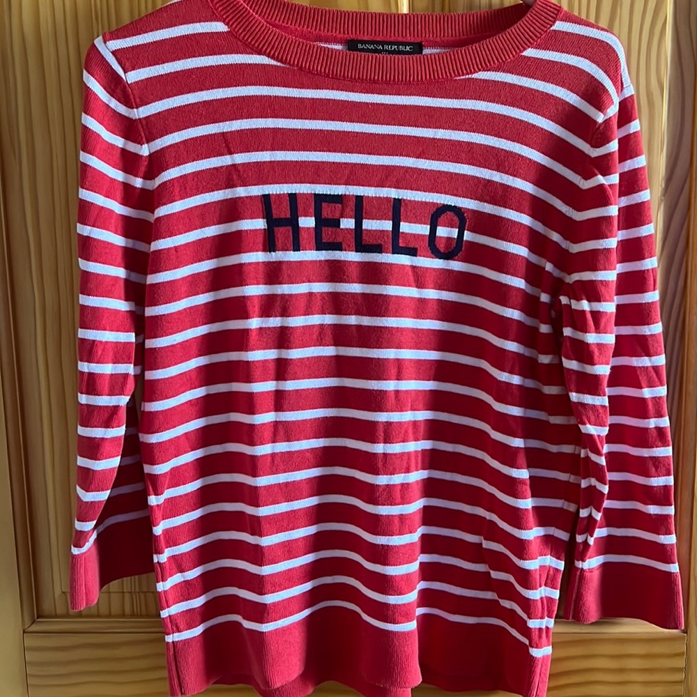 EUC Banana Republic Medium light cotton blend sweater